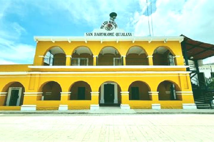 Sienna, 30 — Escort in San Bartolome Coro, Mexico