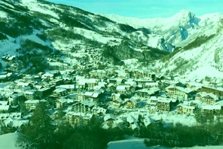 Sienna, 30 — Escort in Valloire, France