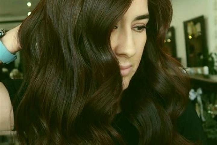Sienna, 31, a auburn dark-eyed mixed companion based in Dyewarakaha. Offering Overnight, BDSM, GFE. Available for incall and outcall, day and evening dates.