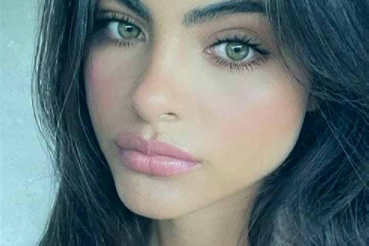 Sienna, 31, a black hazel-eyed latina companion based in Texoloc. Offering Fetish, A-Level, Striptease, Girlfriend Experience. Available for incall and outca...