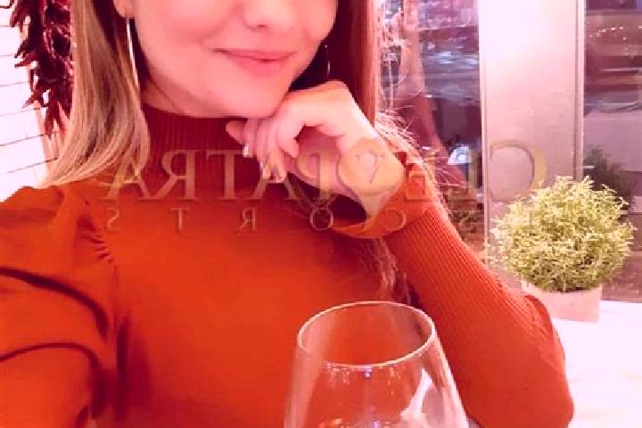 Sienna, 31, a blonde amber-eyed slavic companion based in Trevose. Offering Girlfriend Experience, Dinner Date, OWO, Domination, Roleplay. Available for inca...