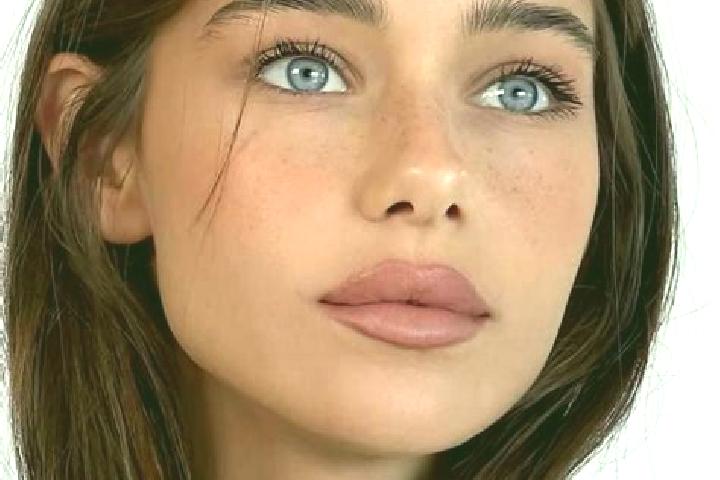 Sienna, 31, a brunette brown-eyed indian companion based in Mardeuil. Offering Deep French Kissing, Fetish, BDSM. Available for incall and outcall, overnight...