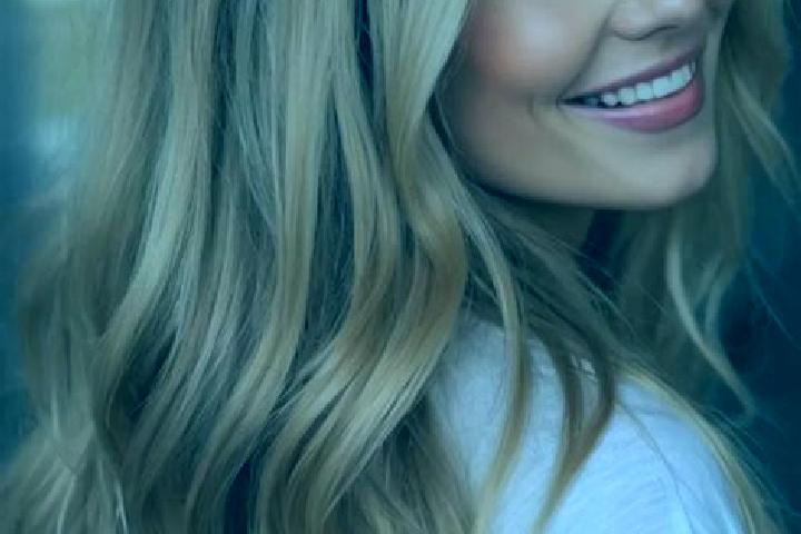 Sienna, 31, a dark blonde hazel-eyed ebony companion based in Staufen. Offering CIM, Tantra. Available for incall and outcall, overnight bookings available.