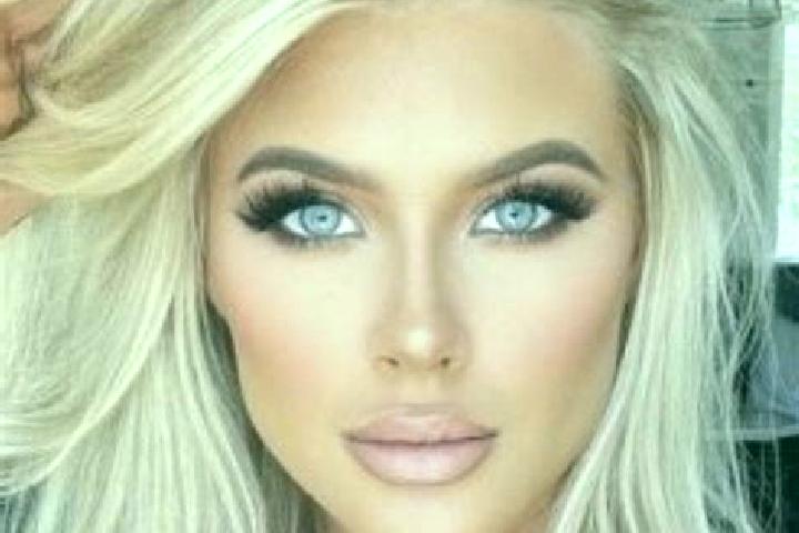 Sienna, 31, a platinum blonde green-eyed middle eastern companion based in Luobuqiongzi. Offering Striptease, Duos, A-Level. Available for incall and outcall...