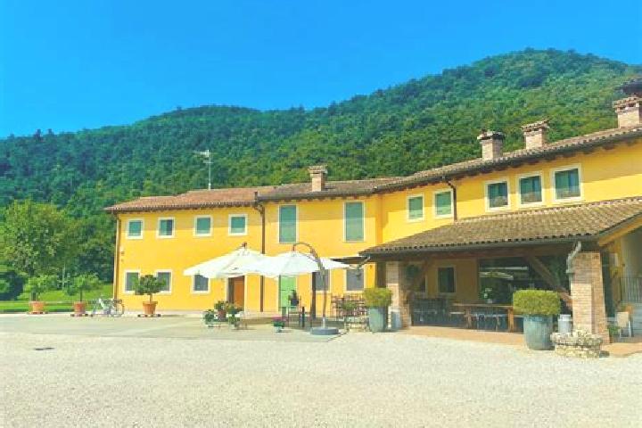 Sienna, 31 — Escort in Cavaso del Tomba, Italy