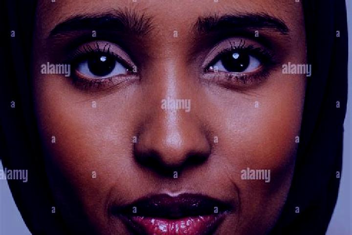 Sienna, 32, a black dark-eyed middle eastern companion based in Golynki. Offering Massage, Roleplay, A-Level, OWO. Available for incall and outcall, overnigh...