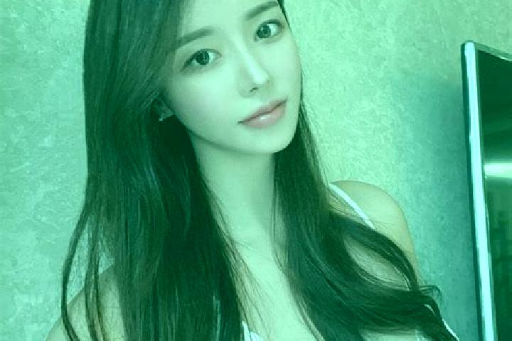 Sienna, 32 — Escort in Daoqiao, China
