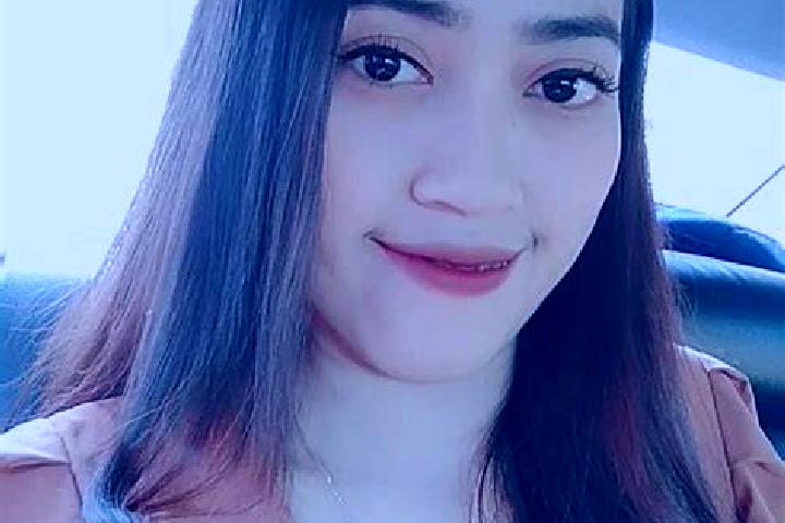 Sienna, 32 — Escort in Ngantru, Indonesia