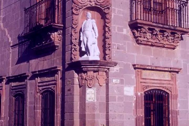 Sienna, 32 — Escort in Valle de Ignacio Allende, Mexico