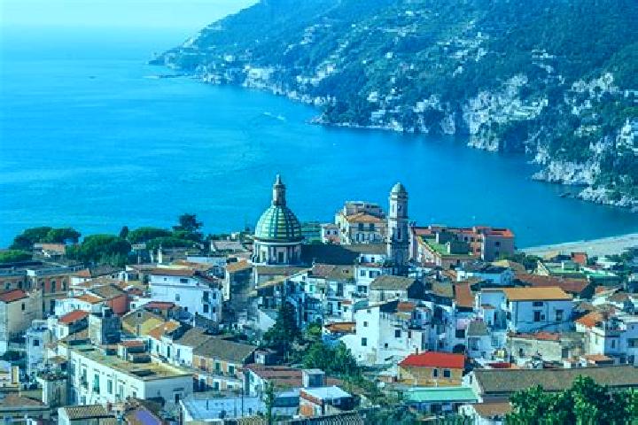 Sienna, 32 — Escort in Vietri sul Mare, Italy