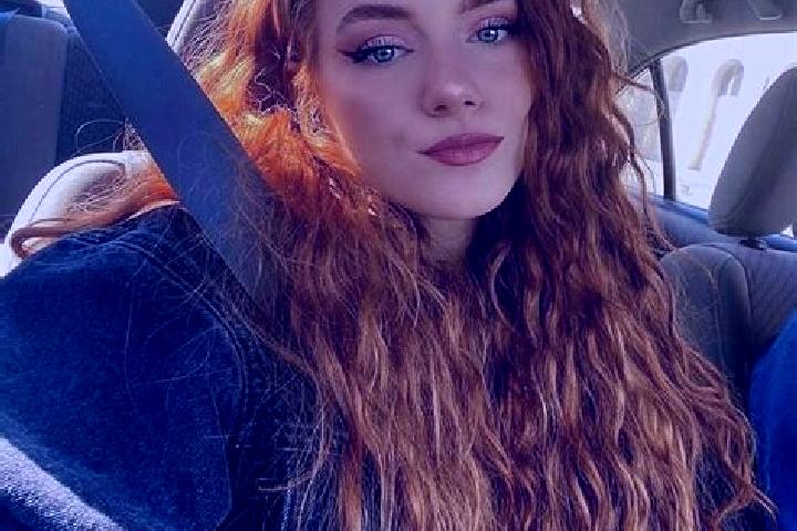 Sienna, 33, a auburn amber-eyed caucasian companion based in Eil. Offering Couples, GFE, CIM, Tantra, OWO. Available for incall and outcall, overnight bookin...
