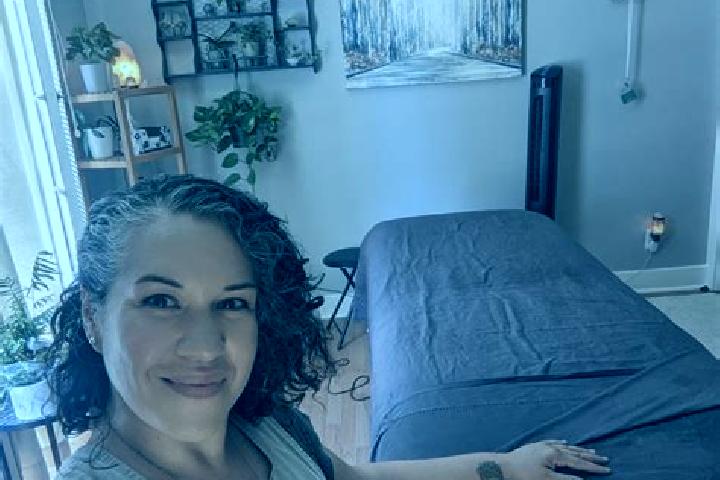 Sienna, 33, a black grey-eyed caribbean companion based in Stall. Offering Tantra, CIM, Fetish, Girlfriend Experience. Available for incall and outcall, over...
