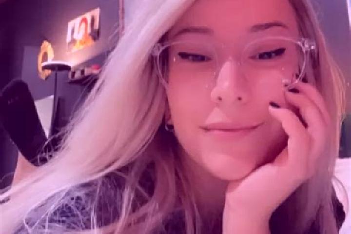 Sienna, 33, a blonde amber-eyed indian companion based in Saulxures-sur-Moselotte. Offering Roleplay, Massage, OWO. Available for incall and outcall, day and...