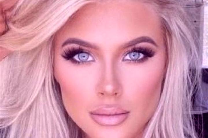 Sienna, 33, a platinum blonde blue-eyed mediterranean companion based in Dewsbury. Offering GFE, Fetish, A-Level, Duos, OWO. Available for incall and outcall...