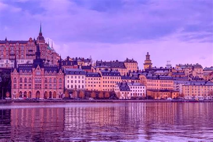 Sienna, 33 — Escort in Bjoerkskatan, Sweden