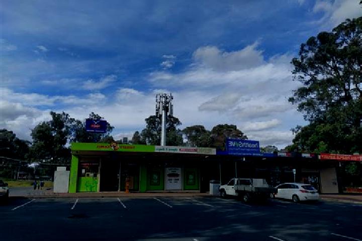 Sienna, 33 — Escort in Lethbridge Park, Australia