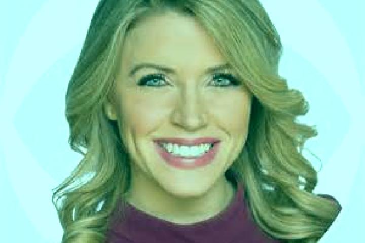 Sienna, 33 — Escort in North Bay Shore, United States