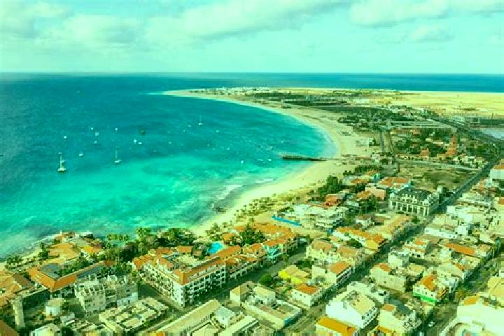 Sienna, 33 — Escort in Praia Baixo, Cape Verde