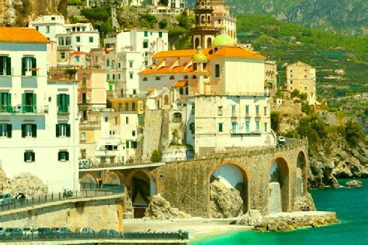 Sienna, 33 — Escort in Quincod, Italy