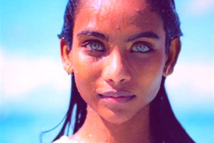 Sienna, 34, a black blue-eyed indian companion based in Rybnica. Offering OWO, Massage, Duos. Available for incall and outcall, day and evening dates.