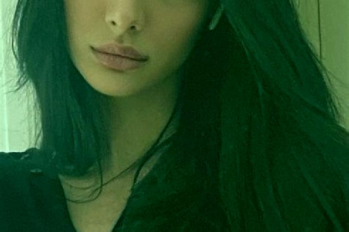Sienna, 34, a black dark-eyed middle eastern companion based in Gongbailiang. Offering GFE, 69. Available for incall and outcall, day and evening dates.