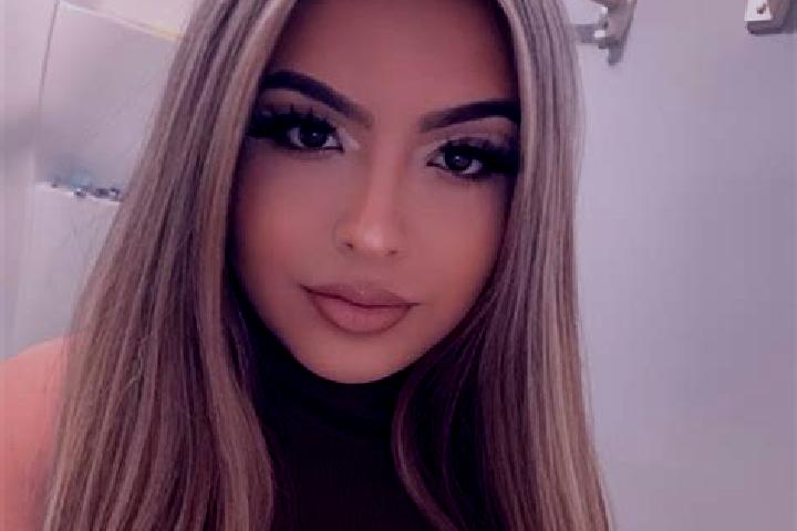 Sienna, 34, a blonde amber-eyed latina companion based in Oma. Offering A-Level, BDSM, Fetish, Party Girl. Available for incall and outcall, day and evening ...