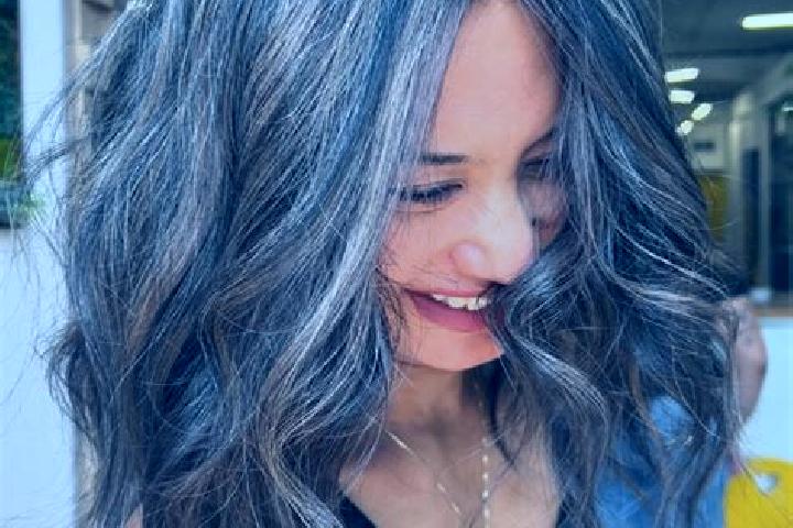 Sienna, 34, a brunette grey-eyed indian companion based in Rozsaszentmarton. Offering CIM, Couples, OWO. Available for incall and outcall, overnight bookings...