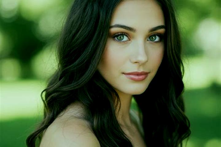 Sienna, 34, a brunette hazel-eyed latina companion based in Skoczow. Offering Deep French Kissing, Duos, Roleplay. Available for incall and outcall, day and ...