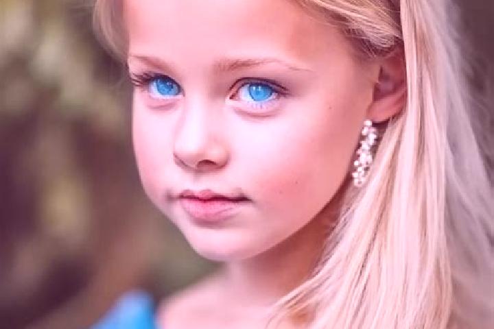 Sienna, 34, a dark blonde blue-eyed indian companion based in Tyesan. Offering A-Level, Fetish, CIM. Available for incall and outcall, overnight bookings ava...