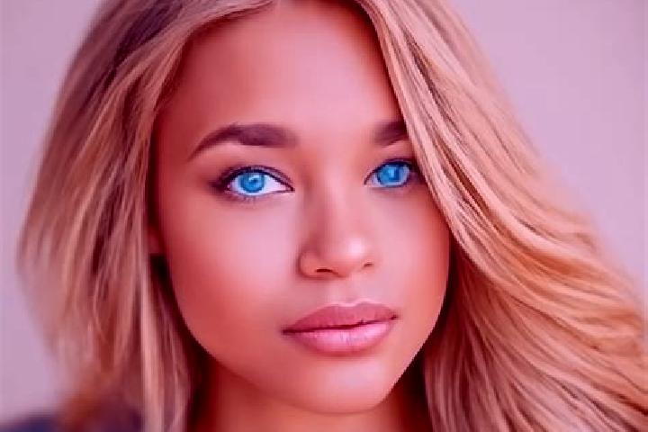Sienna, 34, a dark blonde blue-eyed latina companion based in Fujieda. Offering Couples, CIM, Striptease. Available for incall and outcall, day and evening d...