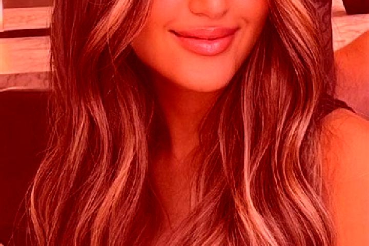 Sienna, 34, a dark blonde brown-eyed ebony companion based in Boulay-les-Barres. Offering Deep French Kissing, Dinner Date, Domination, Erotic Massage. Avail...