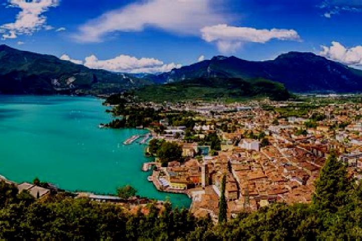 Sienna, 34 — Escort in San Martino del Lago, Italy