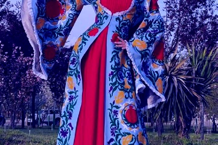 Sienna, 34 — Escort in Zarhalol, Tajikistan