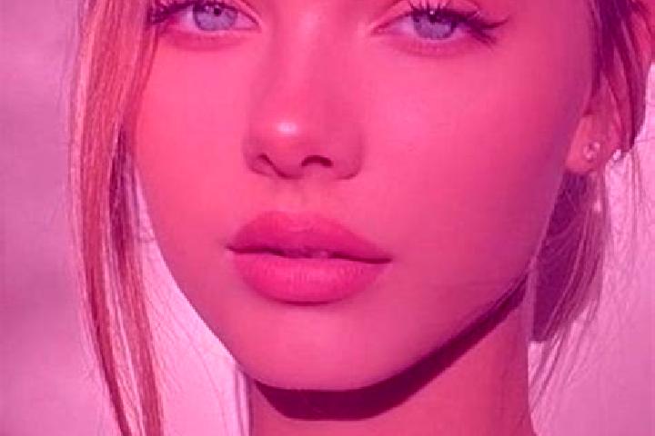 Sienna, 35, a dark blonde blue-eyed asian companion based in Ibiaca. Offering Party Girl, Deep French Kissing, Erotic Massage, Fetish, Massage. Available for...