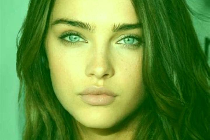 Sienna, 35, a dark blonde brown-eyed slavic companion based in San Vicente de la Sonsierra. Offering Couples, OWO. Available for incall and outcall, day and ...