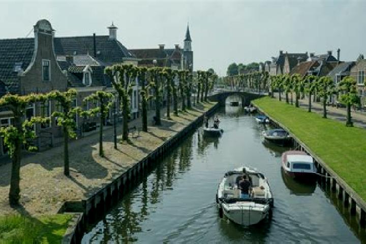 Sienna, 35 — Escort in Aldtsjerk, Netherlands