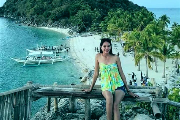 Sienna, 35 — Escort in Badiangan, Philippines