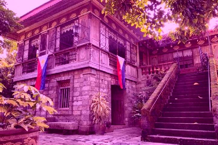 Sienna, 35 — Escort in Bais, Philippines