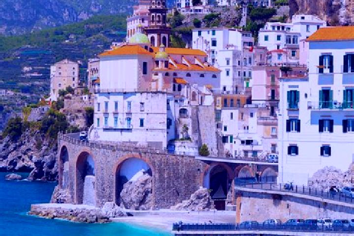 Sienna, 35 — Escort in Cras, Italy