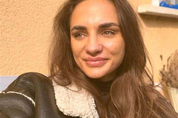 Sienna, 35 — Escort in Felsolajos, Hungary