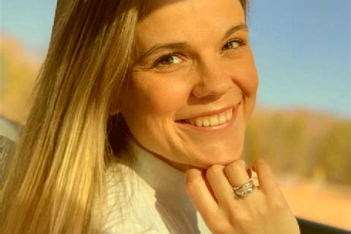 Sienna, 35 — Escort in Marstons Mills, United States