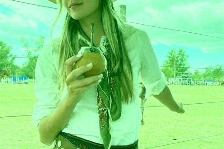 Sienna, 35 — Escort in Vaqueros, Argentina