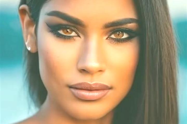 Sienna, 36, a black green-eyed latina companion based in Cafe. Offering Overnight, A-Level, Striptease, OWO, Roleplay. Available for incall and outcall, day ...