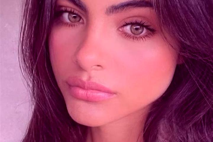 Sienna, 36, a brunette green-eyed mixed companion based in Jirapur. Offering BDSM, Overnight, Striptease. Available for incall and outcall, overnight booking...