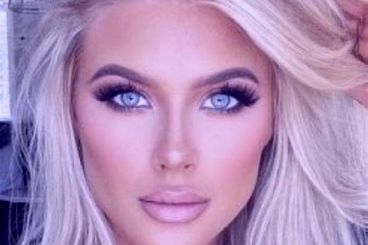 Sienna, 36, a platinum blonde grey-eyed slavic companion based in Toli. Offering Duos, Travel Companion, A-Level. Available for incall and outcall, day and e...