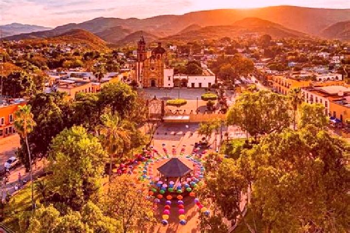 Sienna, 36 — Escort in Jalpan de Serra, Mexico