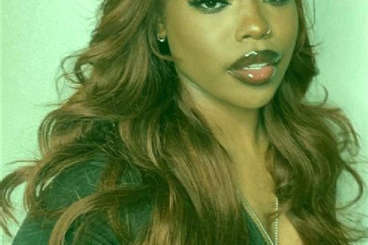 Sienna, 37, a auburn amber-eyed ebony companion based in Iwata. Offering A-Level, Overnight. Available for incall and outcall, overnight bookings available.