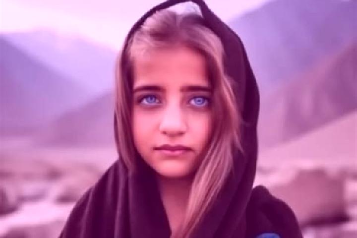 Sienna, 37, a blonde amber-eyed middle eastern companion based in Serebryanyy Bor. Offering Overnight, Massage, Travel Companion, Couples. Available for inca...