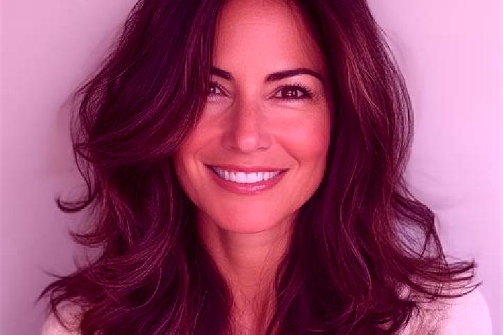 Sienna, 37, a brunette dark-eyed asian companion based in Seredang. Offering A-Level, Deep French Kissing, Duos, Tantra, Fetish. Available for incall and out...