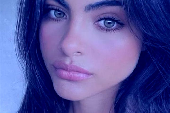 Sienna, 37, a brunette dark-eyed caucasian companion based in Taugwitz. Offering Overnight, 69. Available for incall and outcall, day and evening dates.